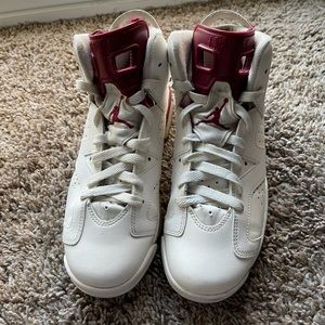 Jordan 6 Maroon